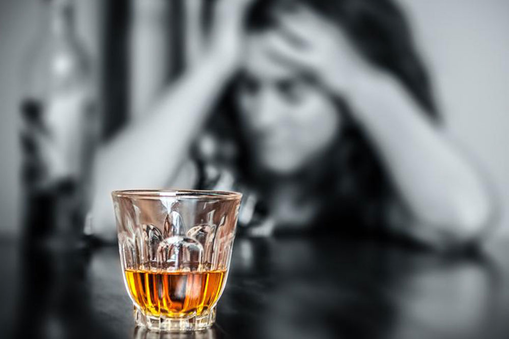 5 Ways to Treat Alcohol and Substance Abuse Naturally